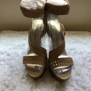 Wild Pair/Platform Sandals